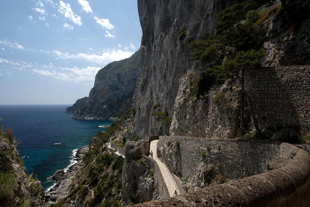 Le Ginestre Di Capri Bb & Holiday House Анакапрі Екстер'єр фото