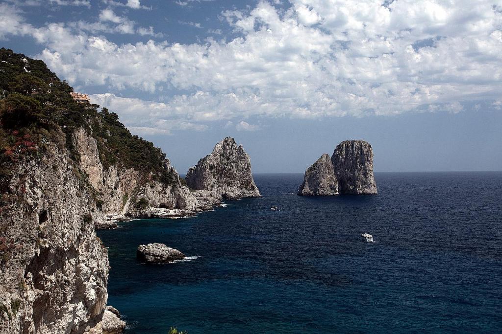 Le Ginestre Di Capri Bb & Holiday House Анакапрі Екстер'єр фото